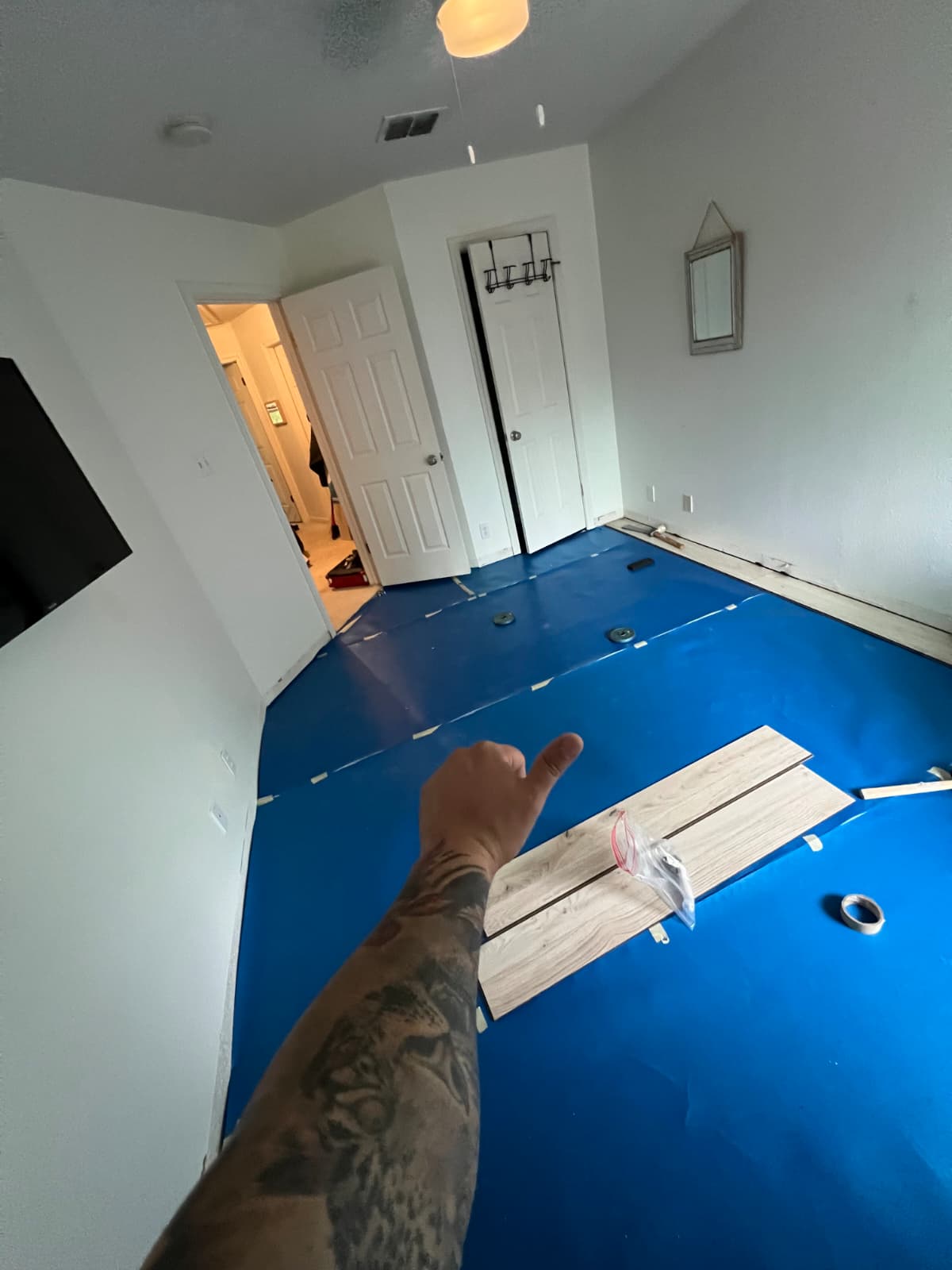 Moisture barrier laid